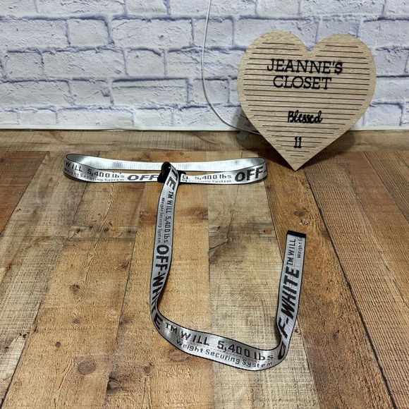 OFF-WHITE Men Silver Industrial Logo Buckle Woven Belt One Size